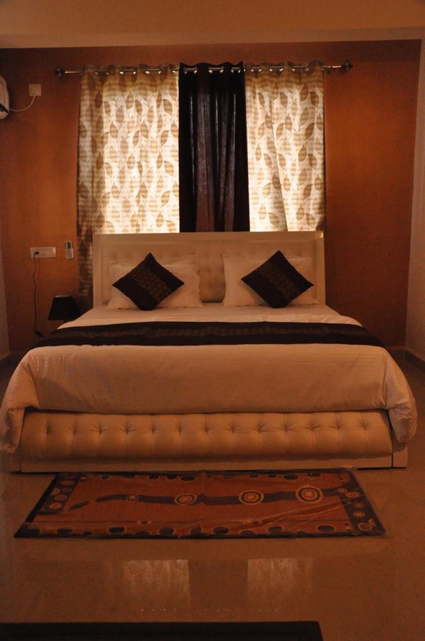 Hotel Dewa Goa Dabolim Luaran gambar